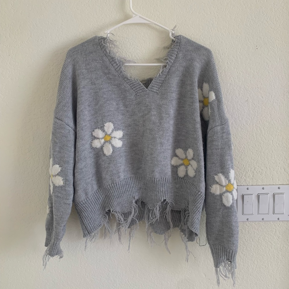 GREY SUNFLOWER SWEATER